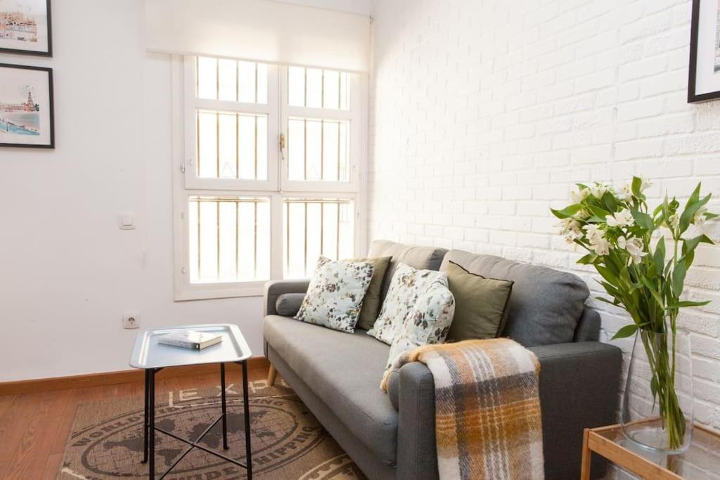 Apartament Zona 1 Santa Cruz Parking Privado Sewilla Zewnętrze zdjęcie