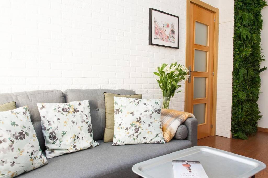 Apartament Zona 1 Santa Cruz Parking Privado Sewilla Zewnętrze zdjęcie