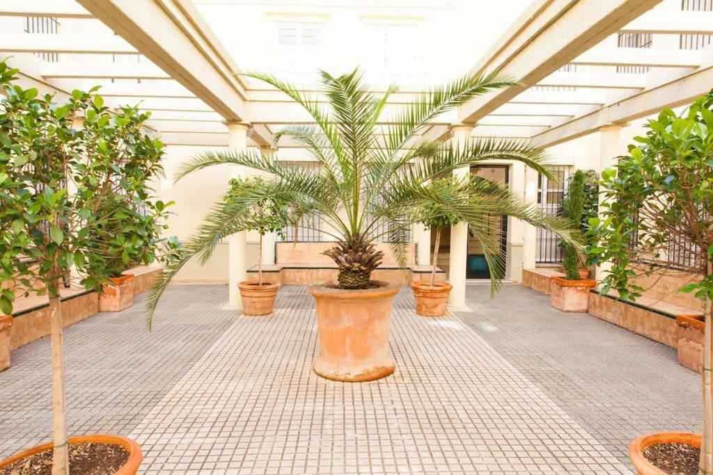 Apartament Zona 1 Santa Cruz Parking Privado Sewilla Zewnętrze zdjęcie